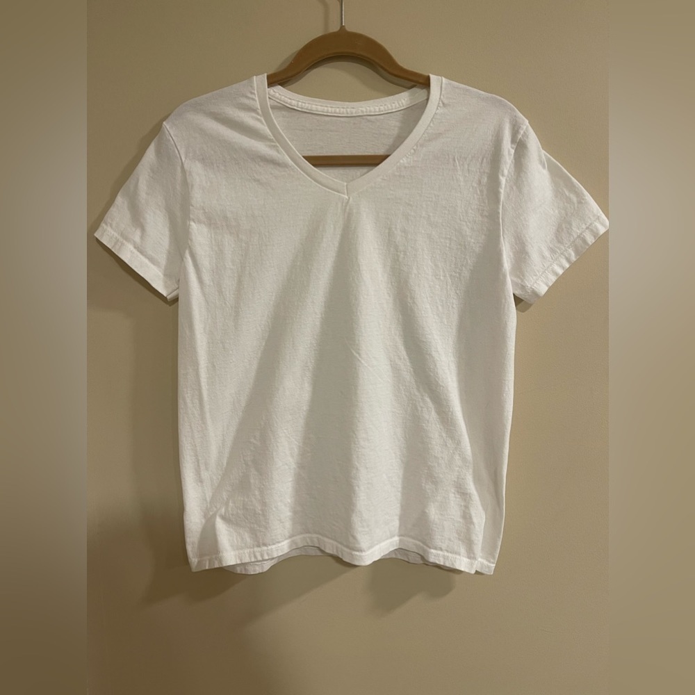 White v-neck t-shirt​​​​​​​​​